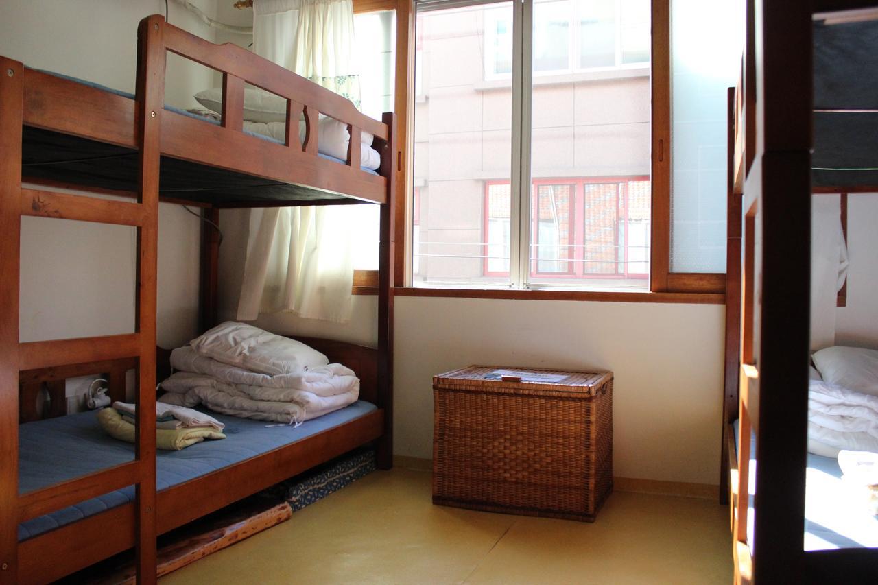 Hotel Danim Backpackers Daegu Exterior foto