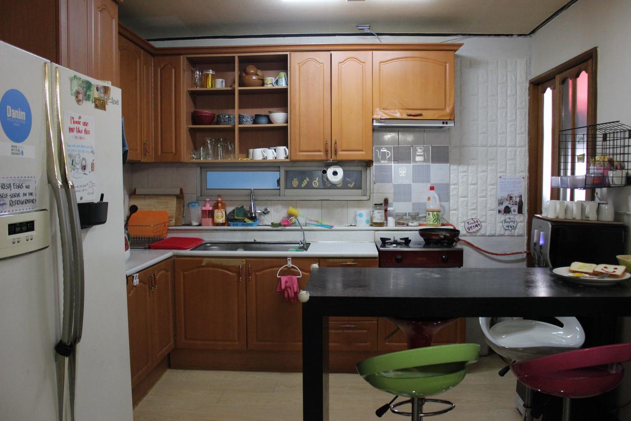 Hotel Danim Backpackers Daegu Exterior foto