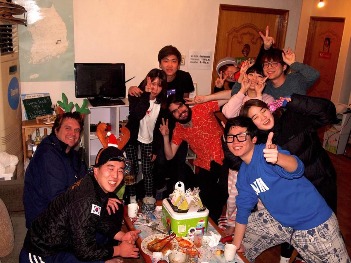 Hotel Danim Backpackers Daegu Exterior foto