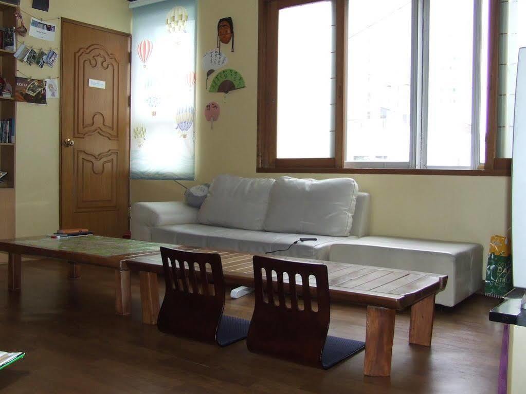 Hotel Danim Backpackers Daegu Exterior foto